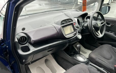 Honda Fit III, 2007 год, 779 000 рублей, 13 фотография