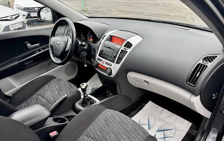 KIA cee'd I рестайлинг, 2009 год, 750 000 рублей, 30 фотография