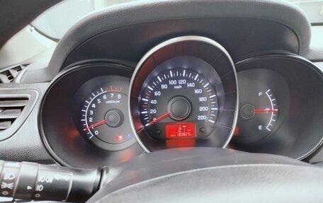 KIA Rio III рестайлинг, 2012 год, 950 000 рублей, 10 фотография