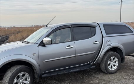 Mitsubishi L200 IV рестайлинг, 2014 год, 1 650 000 рублей, 2 фотография