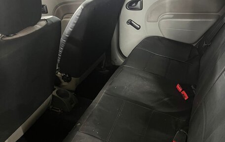 Renault Logan I, 2007 год, 140 000 рублей, 5 фотография