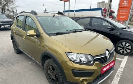 Renault Sandero II рестайлинг, 2016 год, 1 049 000 рублей, 1 фотография