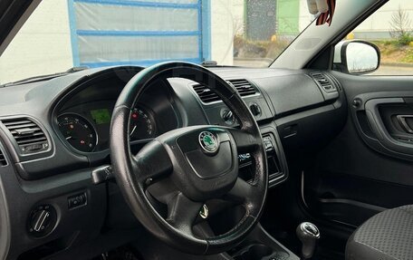 Skoda Fabia II, 2010 год, 499 000 рублей, 6 фотография