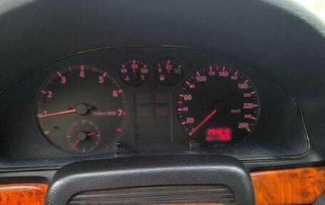 Audi A4, 1996 год, 320 000 рублей, 5 фотография