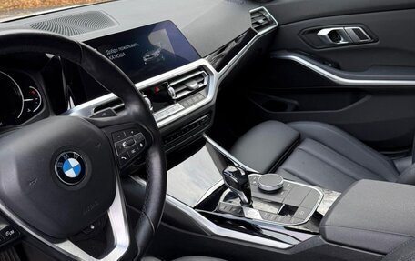 BMW 3 серия, 2020 год, 3 550 000 рублей, 11 фотография