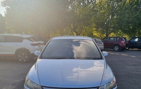 Honda Stream II, 2008 год, 825 000 рублей, 1 фотография