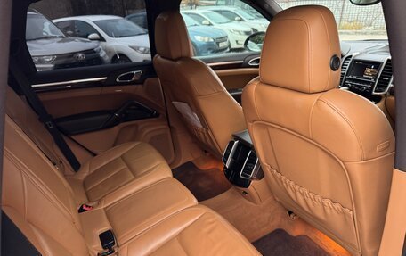 Porsche Cayenne III, 2011 год, 2 350 000 рублей, 21 фотография