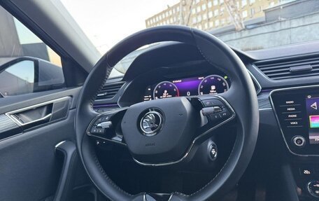 Skoda Superb III рестайлинг, 2021 год, 1 800 000 рублей, 16 фотография