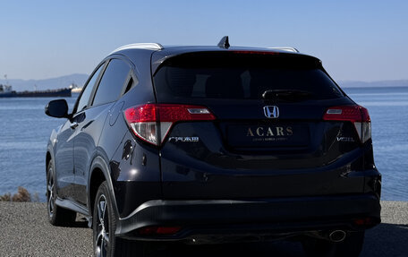 Honda Vezel, 2022 год, 1 470 000 рублей, 3 фотография