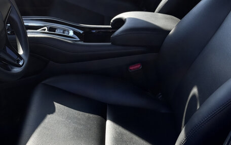 Honda Vezel, 2022 год, 1 470 000 рублей, 5 фотография
