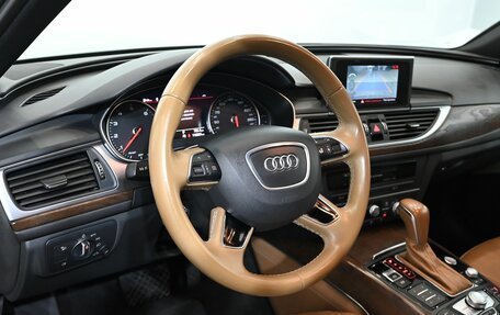 Audi A6, 2015 год, 1 980 000 рублей, 13 фотография