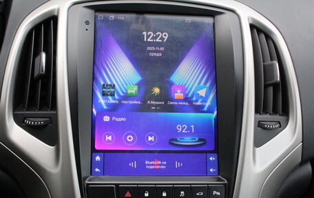 Opel Astra J, 2011 год, 875 000 рублей, 14 фотография