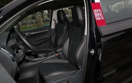 Skoda Karoq I, 2025 год, 2 350 000 рублей, 3 фотография