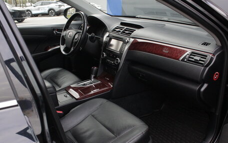 Toyota Camry, 2014 год, 1 790 000 рублей, 5 фотография