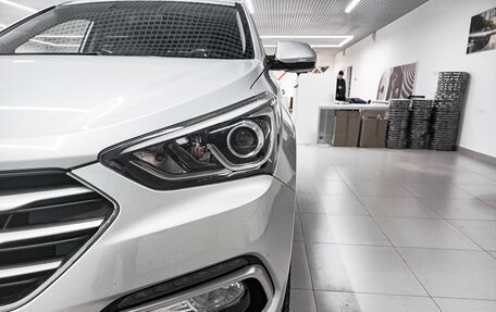 Hyundai Santa Fe III рестайлинг, 2016 год, 2 049 000 рублей, 21 фотография