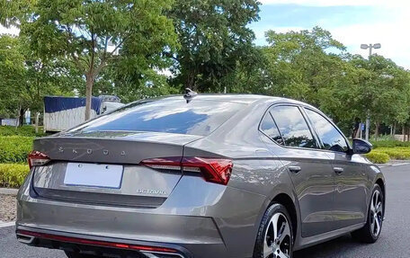 Skoda Octavia IV, 2022 год, 1 600 000 рублей, 6 фотография