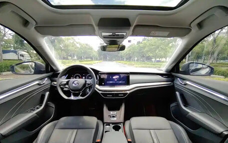 Skoda Octavia IV, 2022 год, 1 600 000 рублей, 12 фотография