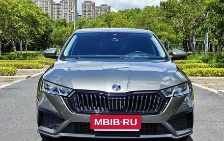 Skoda Octavia IV, 2022 год, 1 600 000 рублей, 2 фотография