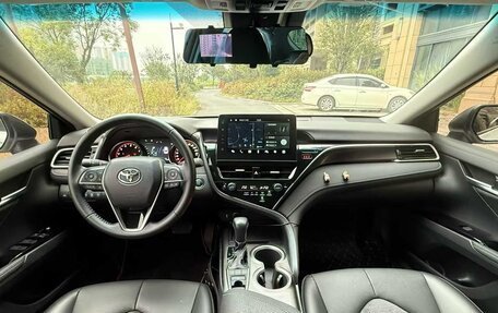 Toyota Camry, 2022 год, 2 320 000 рублей, 8 фотография