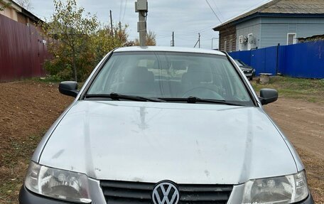 Volkswagen Pointer, 2005 год, 190 000 рублей, 1 фотография