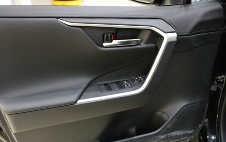 Toyota RAV4, 2025 год, 4 500 000 рублей, 12 фотография