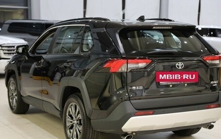 Toyota RAV4, 2025 год, 4 500 000 рублей, 8 фотография