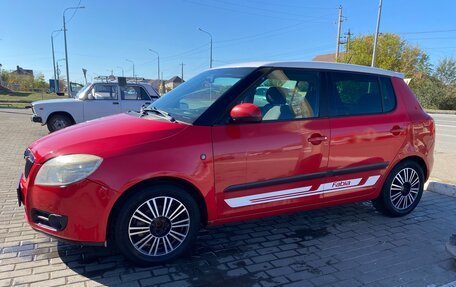 Skoda Fabia II, 2008 год, 575 000 рублей, 2 фотография