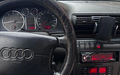 Audi A4, 1997 год, 290 000 рублей, 17 фотография