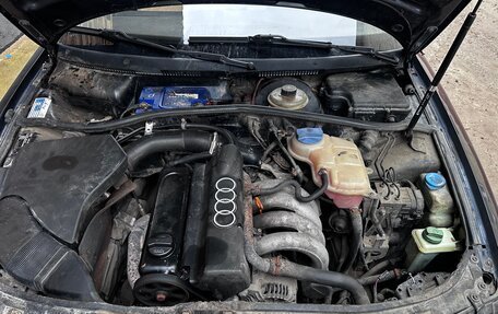 Audi A4, 1997 год, 290 000 рублей, 18 фотография