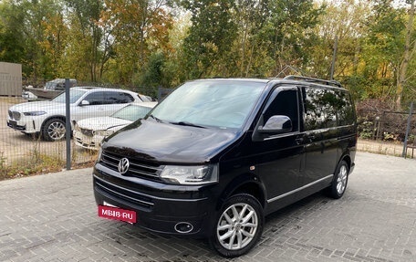 Volkswagen Multivan T5, 2011 год, 2 680 000 рублей, 3 фотография