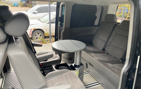 Volkswagen Multivan T5, 2011 год, 2 680 000 рублей, 18 фотография