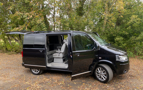 Volkswagen Multivan T5, 2011 год, 2 680 000 рублей, 24 фотография