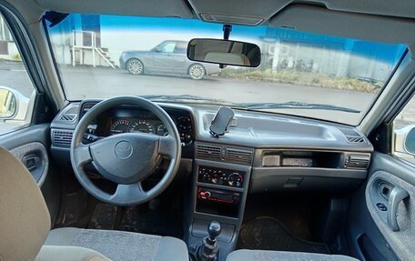 Daewoo Nexia I рестайлинг, 2006 год, 195 000 рублей, 13 фотография