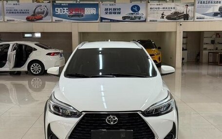 Toyota Yaris XP150 рестайлинг, 2021 год, 1 236 701 рублей, 2 фотография