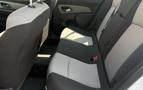 Chevrolet Cruze II, 2014 год, 620 000 рублей, 7 фотография