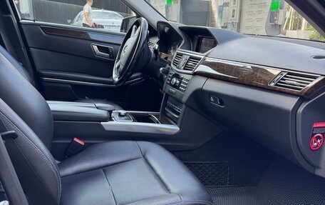 Mercedes-Benz E-Класс, 2013 год, 1 550 000 рублей, 20 фотография