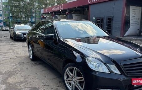 Mercedes-Benz E-Класс, 2013 год, 1 550 000 рублей, 17 фотография