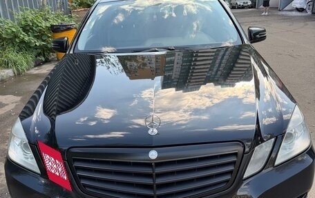 Mercedes-Benz E-Класс, 2013 год, 1 550 000 рублей, 21 фотография