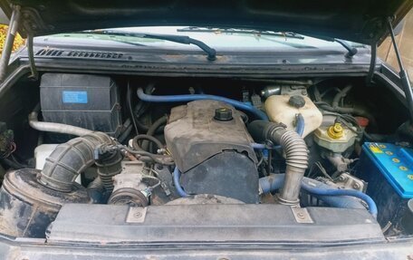 ЛуАЗ Patriot, 2010 год, 550 000 рублей, 2 фотография