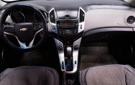 Chevrolet Cruze II, 2013 год, 899 000 рублей, 17 фотография