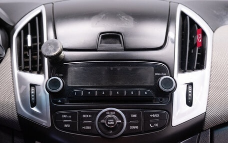 Chevrolet Cruze II, 2013 год, 899 000 рублей, 16 фотография