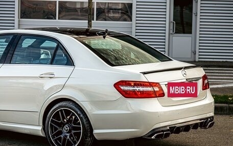 Mercedes-Benz E-Класс, 2011 год, 1 495 000 рублей, 10 фотография