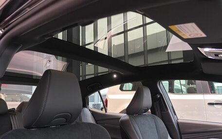 Toyota Camry, 2025 год, 4 850 000 рублей, 11 фотография