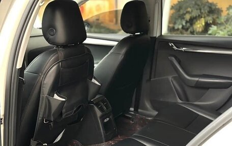 Skoda Octavia, 2018 год, 1 270 000 рублей, 9 фотография