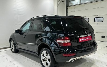 Mercedes-Benz M-Класс, 2009 год, 1 499 900 рублей, 2 фотография