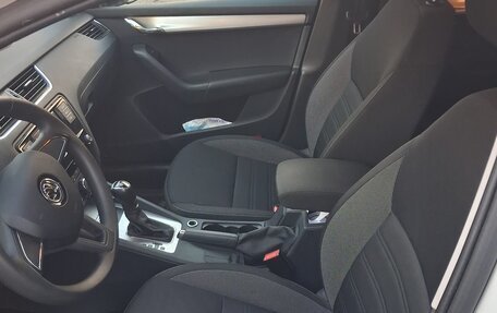 Skoda Octavia, 2019 год, 1 900 000 рублей, 11 фотография