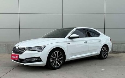 Skoda Superb III рестайлинг, 2022 год, 2 100 005 рублей, 1 фотография