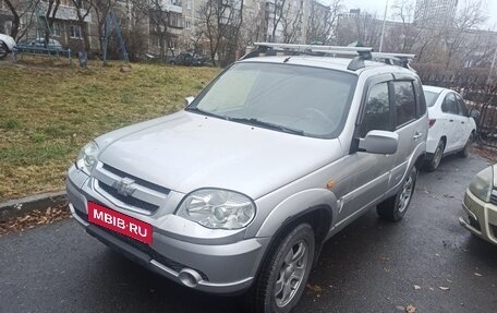 Chevrolet Niva I рестайлинг, 2009 год, 350 000 рублей, 1 фотография