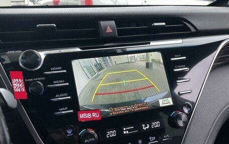 Toyota Camry, 2018 год, 2 540 000 рублей, 17 фотография