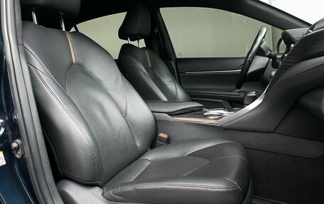 Toyota Camry, 2018 год, 2 540 000 рублей, 28 фотография